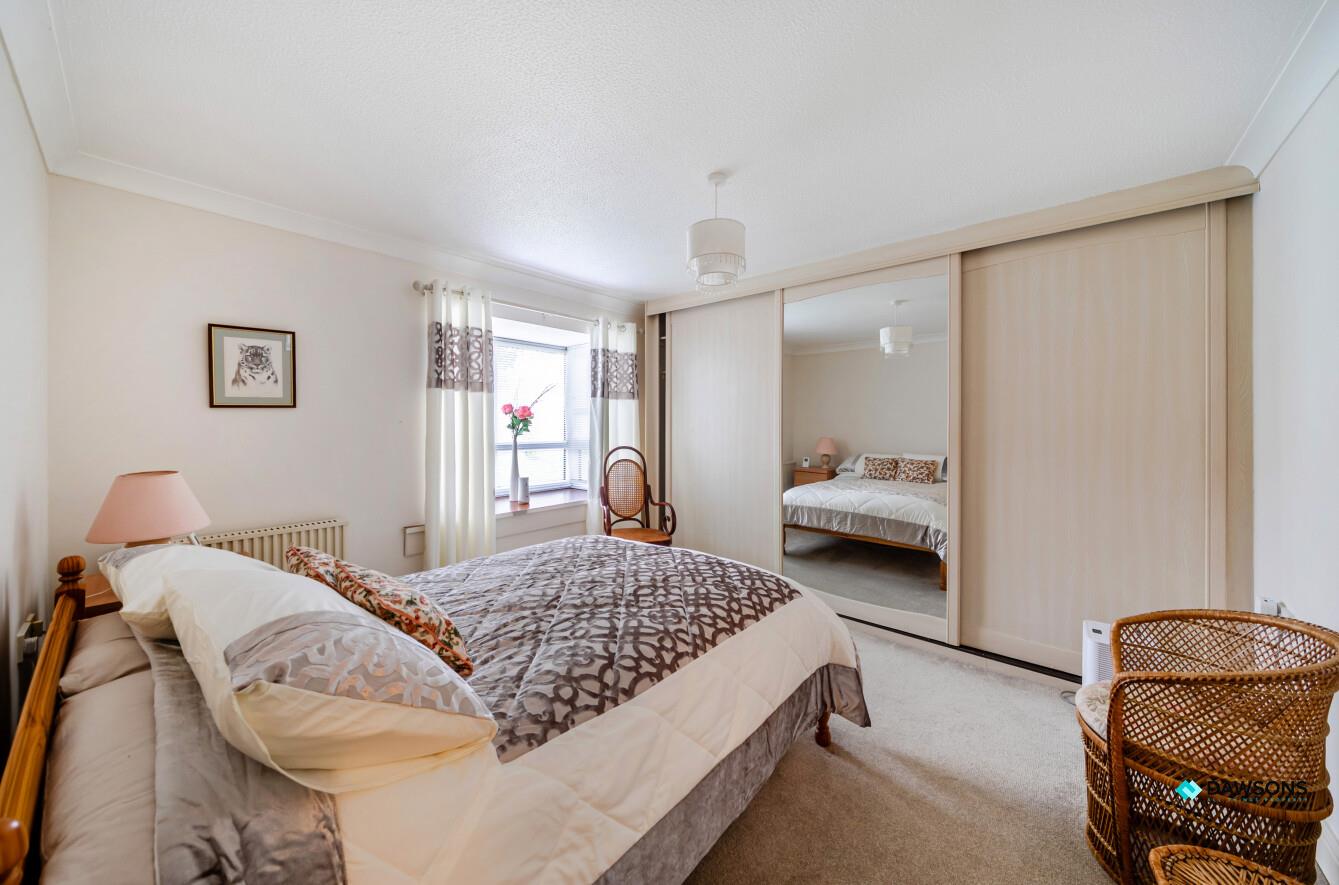 Folland Court, West Cross, Swansea, SA3 5BJ